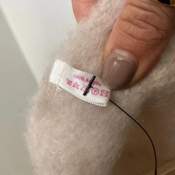 Shades of Neutral Soft Tone Acrylic Scarf - Picture 6 of 6